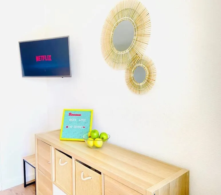 Saint-Raphaël Apartment Green Apple Cap Esterel צרפת